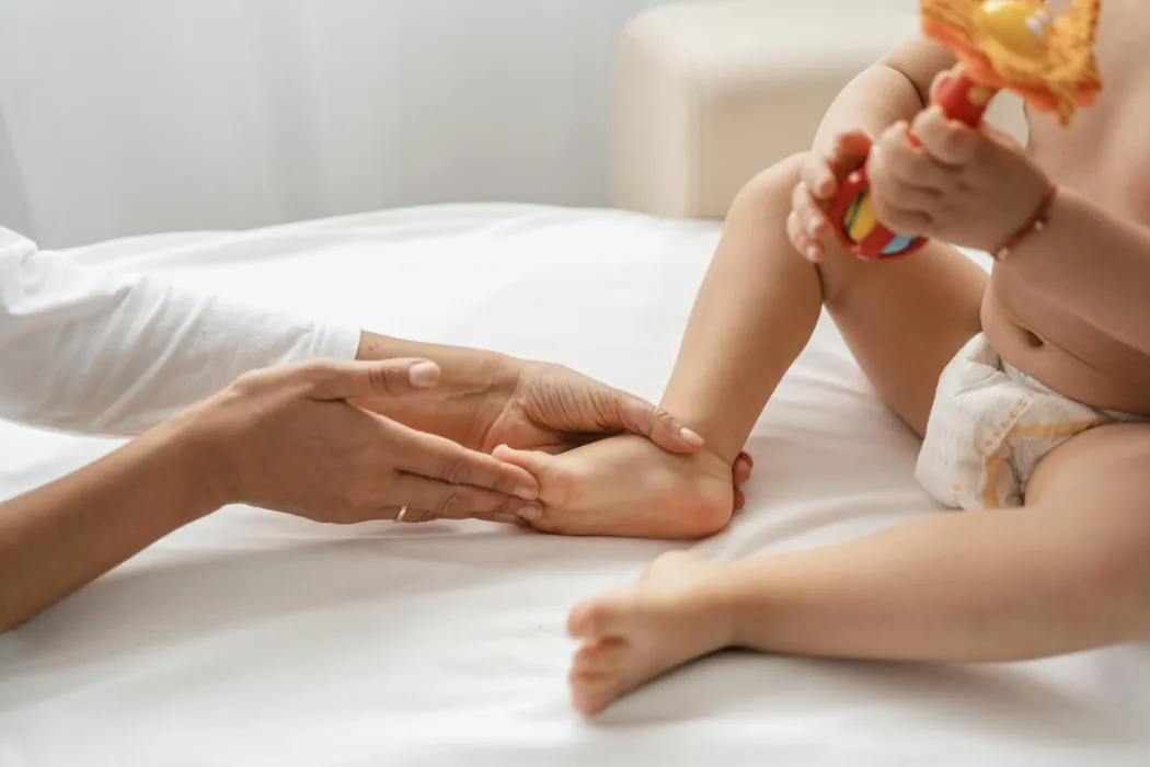 Le suivi ostéopathique de votre bébé
